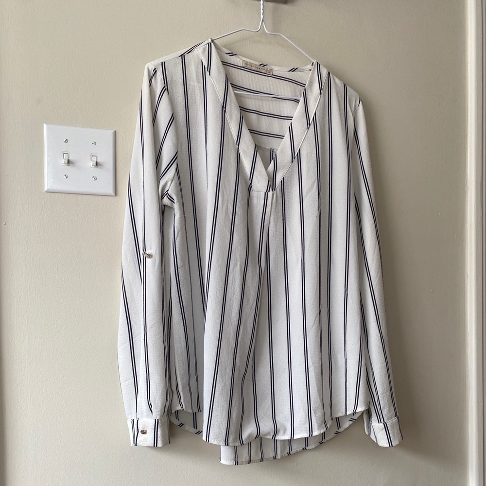 Hi! I'm White Stripes Blouse!